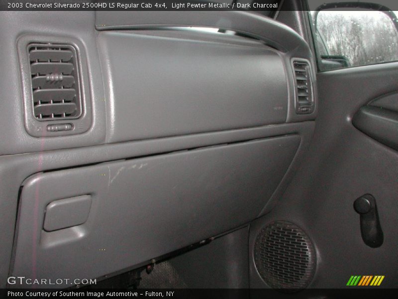 Light Pewter Metallic / Dark Charcoal 2003 Chevrolet Silverado 2500HD LS Regular Cab 4x4