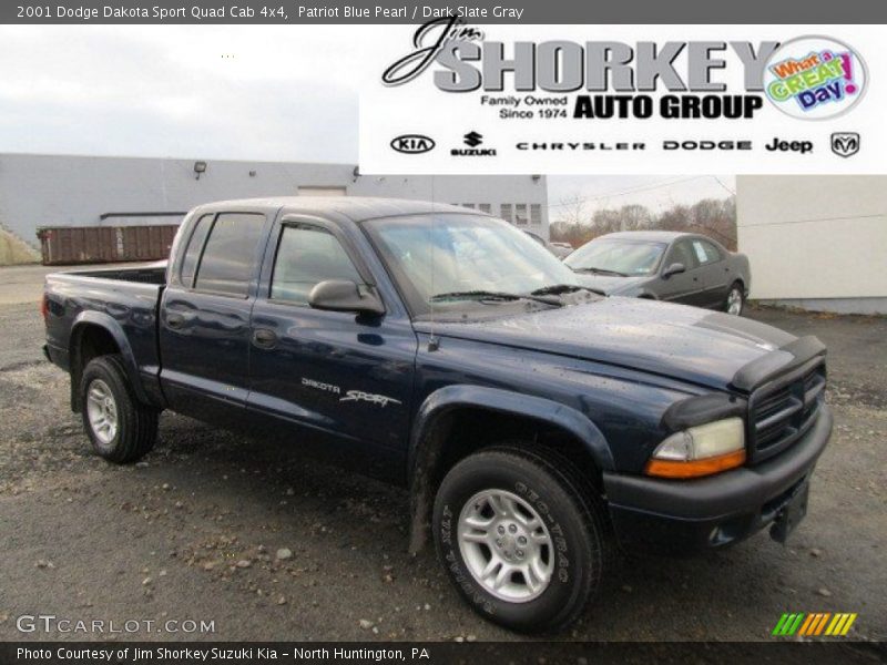 Patriot Blue Pearl / Dark Slate Gray 2001 Dodge Dakota Sport Quad Cab 4x4