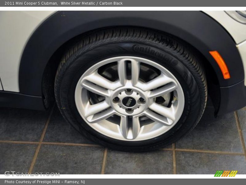 White Silver Metallic / Carbon Black 2011 Mini Cooper S Clubman