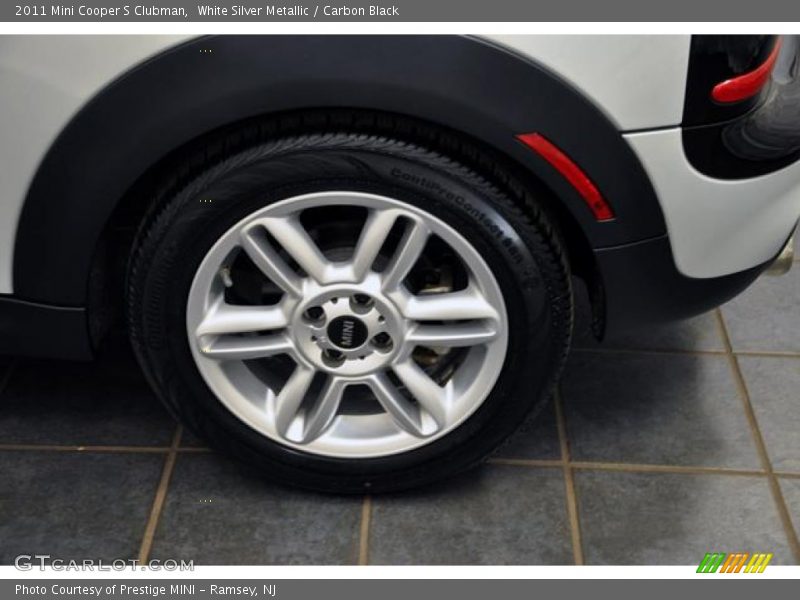White Silver Metallic / Carbon Black 2011 Mini Cooper S Clubman