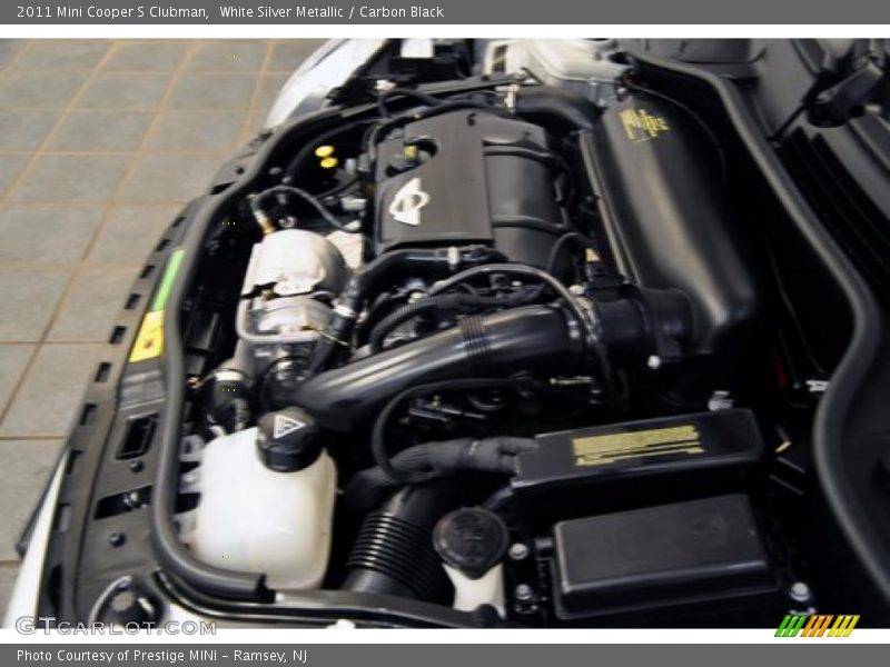 White Silver Metallic / Carbon Black 2011 Mini Cooper S Clubman