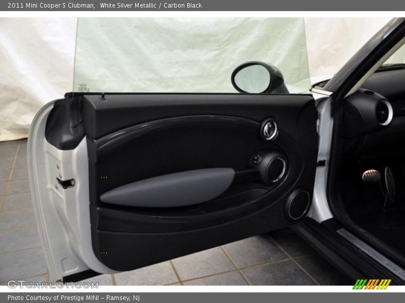 White Silver Metallic / Carbon Black 2011 Mini Cooper S Clubman