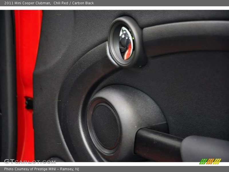 Chili Red / Carbon Black 2011 Mini Cooper Clubman