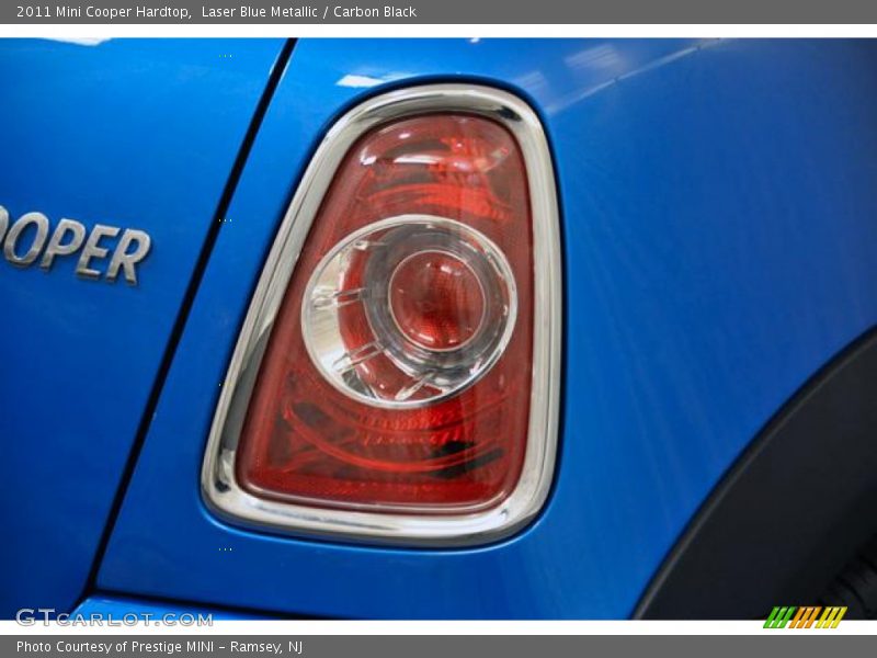 Laser Blue Metallic / Carbon Black 2011 Mini Cooper Hardtop