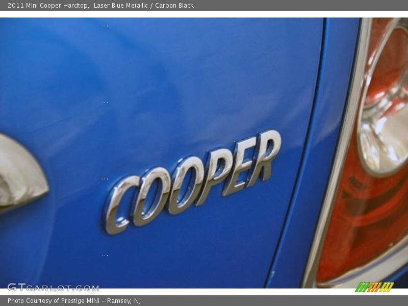 Laser Blue Metallic / Carbon Black 2011 Mini Cooper Hardtop