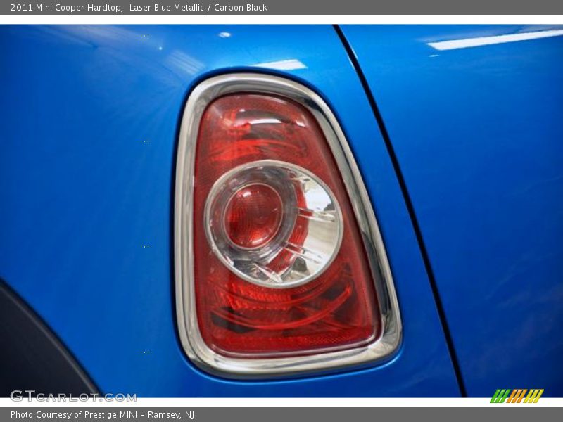 Laser Blue Metallic / Carbon Black 2011 Mini Cooper Hardtop