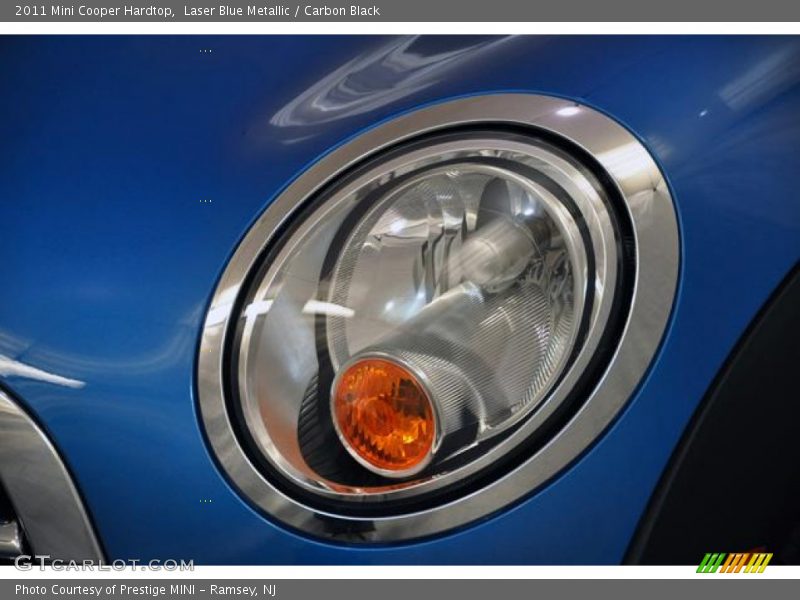 Laser Blue Metallic / Carbon Black 2011 Mini Cooper Hardtop