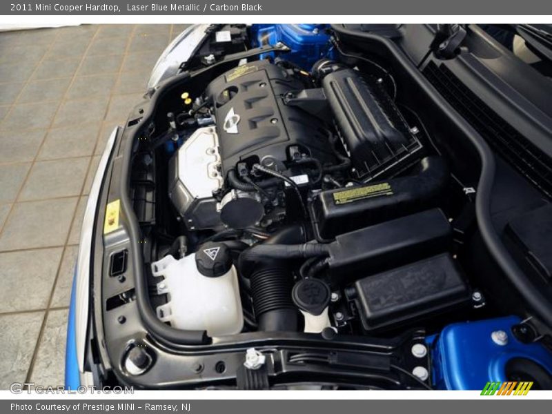 Laser Blue Metallic / Carbon Black 2011 Mini Cooper Hardtop