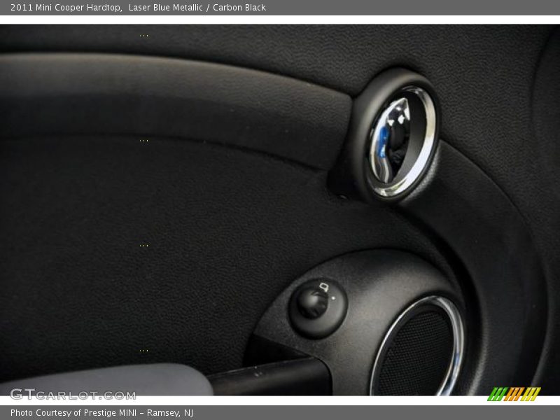 Laser Blue Metallic / Carbon Black 2011 Mini Cooper Hardtop