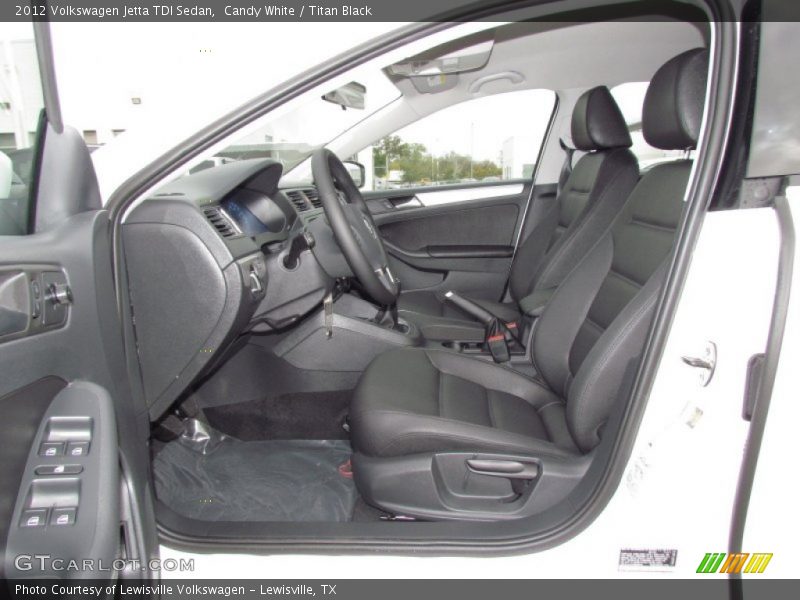 Candy White / Titan Black 2012 Volkswagen Jetta TDI Sedan