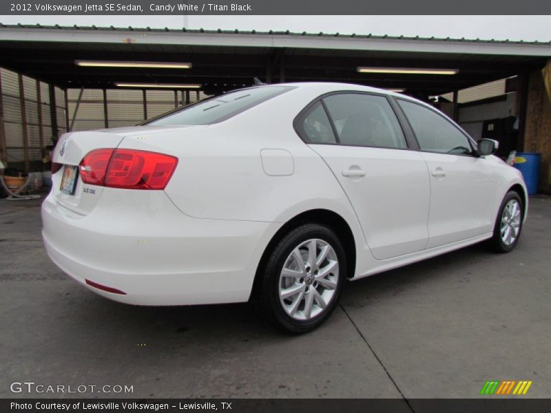 Candy White / Titan Black 2012 Volkswagen Jetta SE Sedan