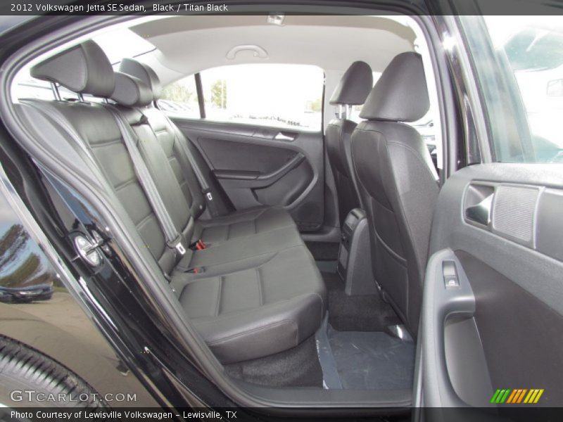 Black / Titan Black 2012 Volkswagen Jetta SE Sedan