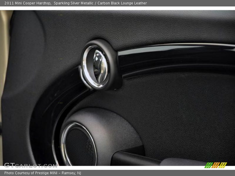 Sparkling Silver Metallic / Carbon Black Lounge Leather 2011 Mini Cooper Hardtop