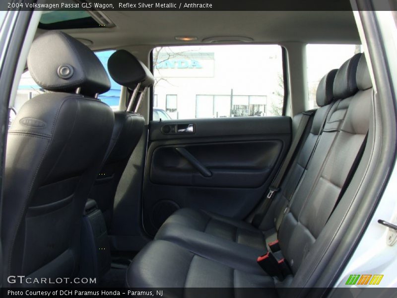 Reflex Silver Metallic / Anthracite 2004 Volkswagen Passat GLS Wagon
