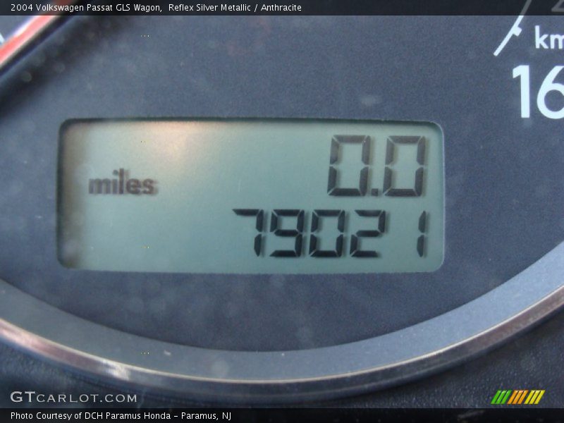 Reflex Silver Metallic / Anthracite 2004 Volkswagen Passat GLS Wagon