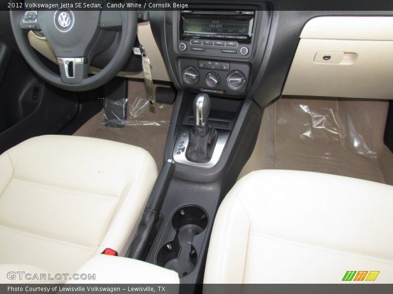 Candy White / Cornsilk Beige 2012 Volkswagen Jetta SE Sedan
