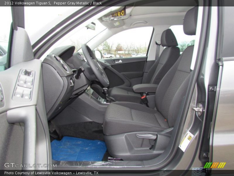 Pepper Gray Metallic / Black 2012 Volkswagen Tiguan S