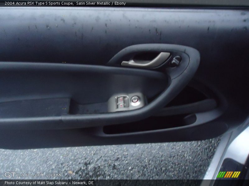 Satin Silver Metallic / Ebony 2004 Acura RSX Type S Sports Coupe