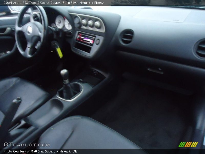 Satin Silver Metallic / Ebony 2004 Acura RSX Type S Sports Coupe