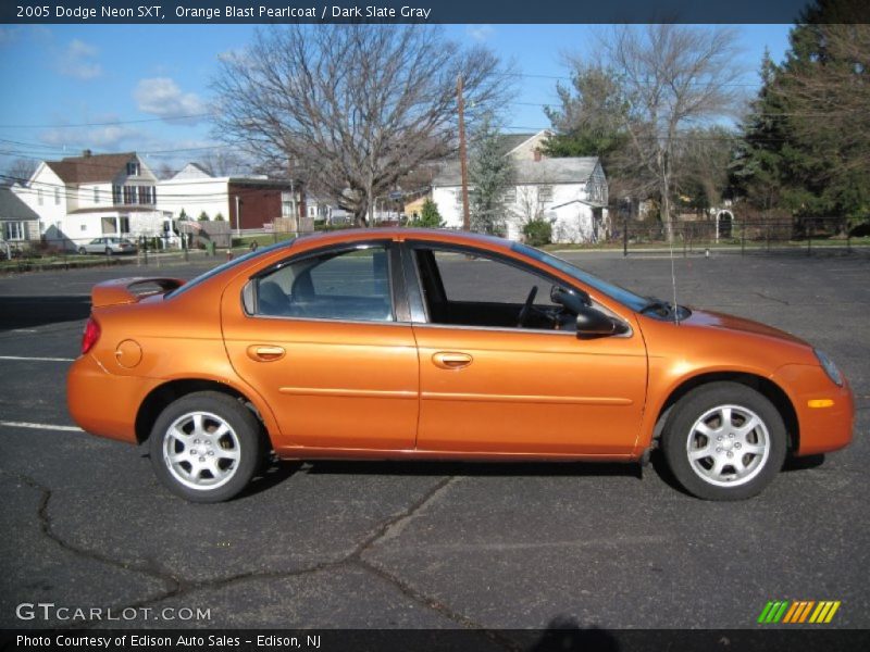 Orange Blast Pearlcoat / Dark Slate Gray 2005 Dodge Neon SXT