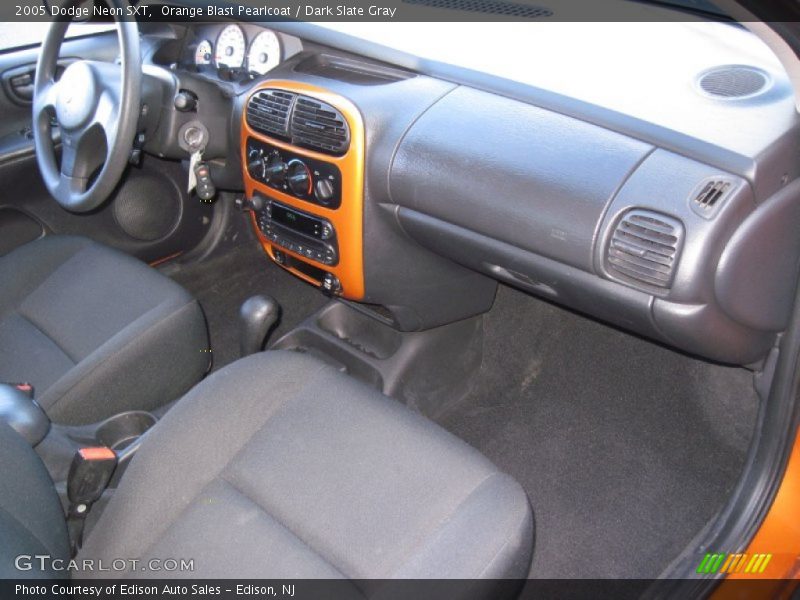 Dashboard of 2005 Neon SXT