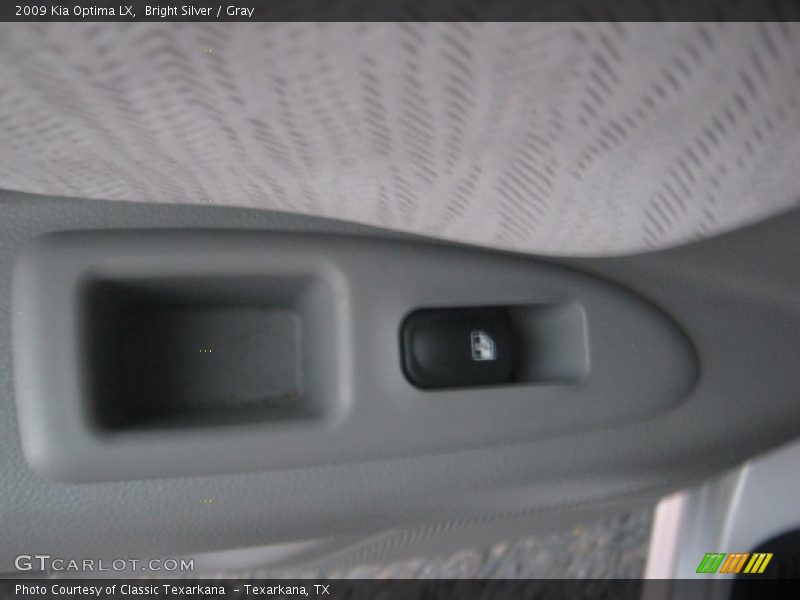 Bright Silver / Gray 2009 Kia Optima LX