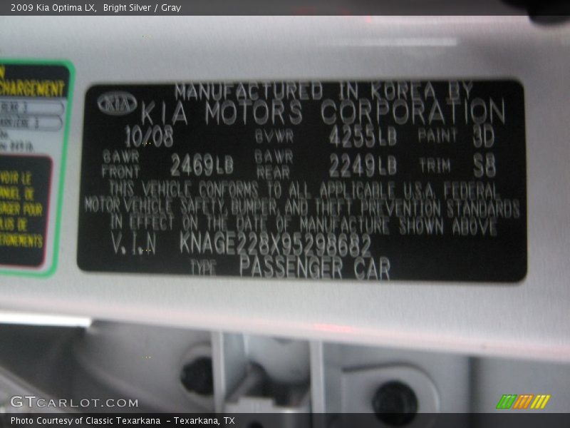 Bright Silver / Gray 2009 Kia Optima LX