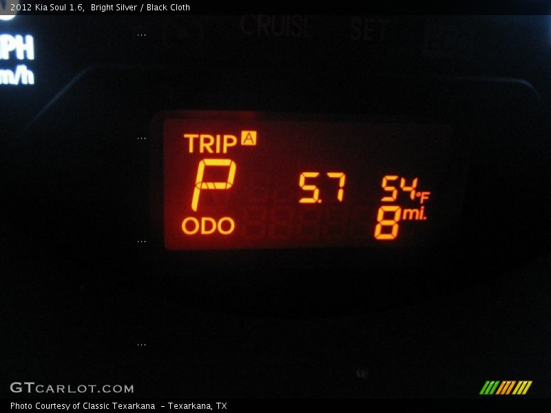 Bright Silver / Black Cloth 2012 Kia Soul 1.6