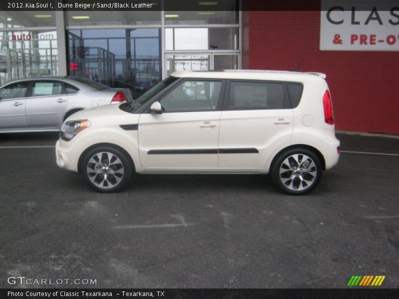 Dune Beige / Sand/Black Leather 2012 Kia Soul !