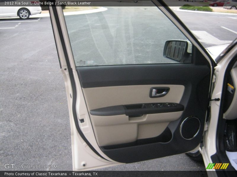 Dune Beige / Sand/Black Leather 2012 Kia Soul !