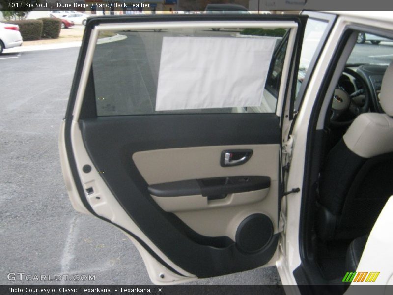 Dune Beige / Sand/Black Leather 2012 Kia Soul !