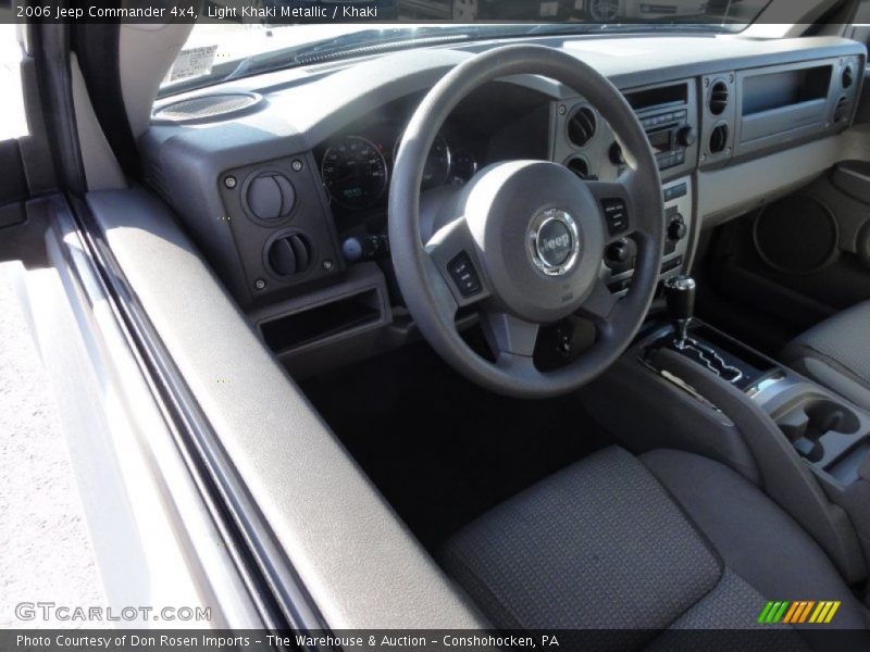 Light Khaki Metallic / Khaki 2006 Jeep Commander 4x4
