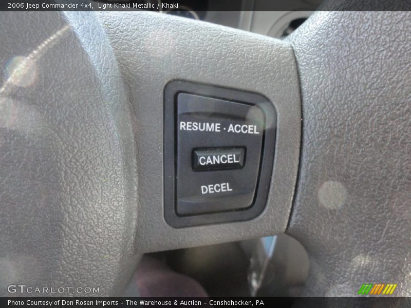 Light Khaki Metallic / Khaki 2006 Jeep Commander 4x4