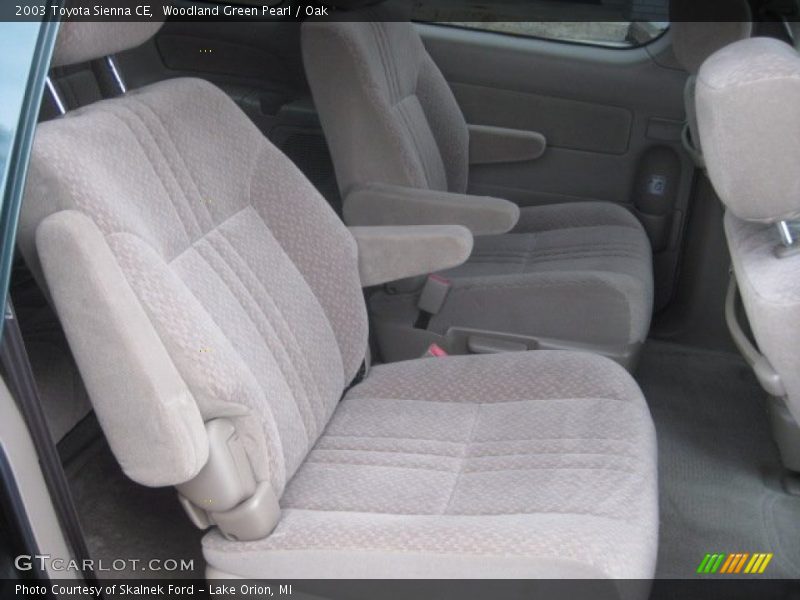 Woodland Green Pearl / Oak 2003 Toyota Sienna CE