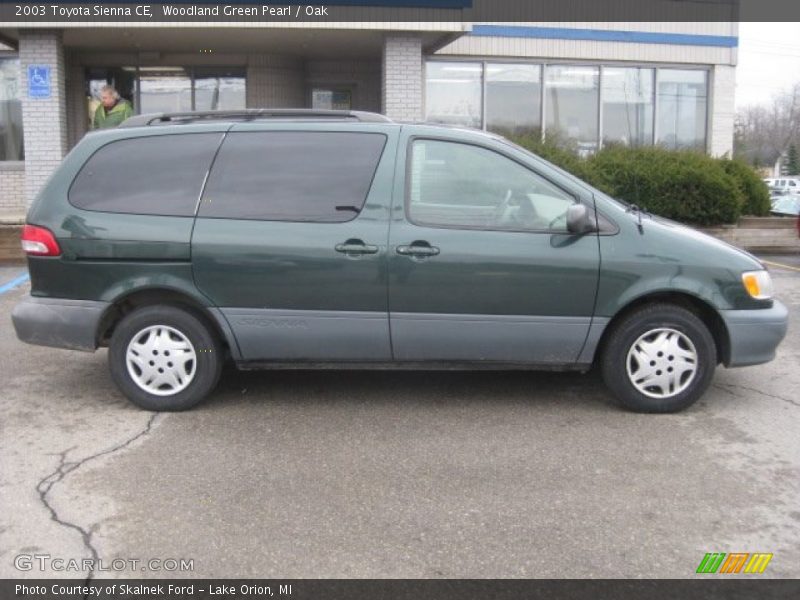 Woodland Green Pearl / Oak 2003 Toyota Sienna CE