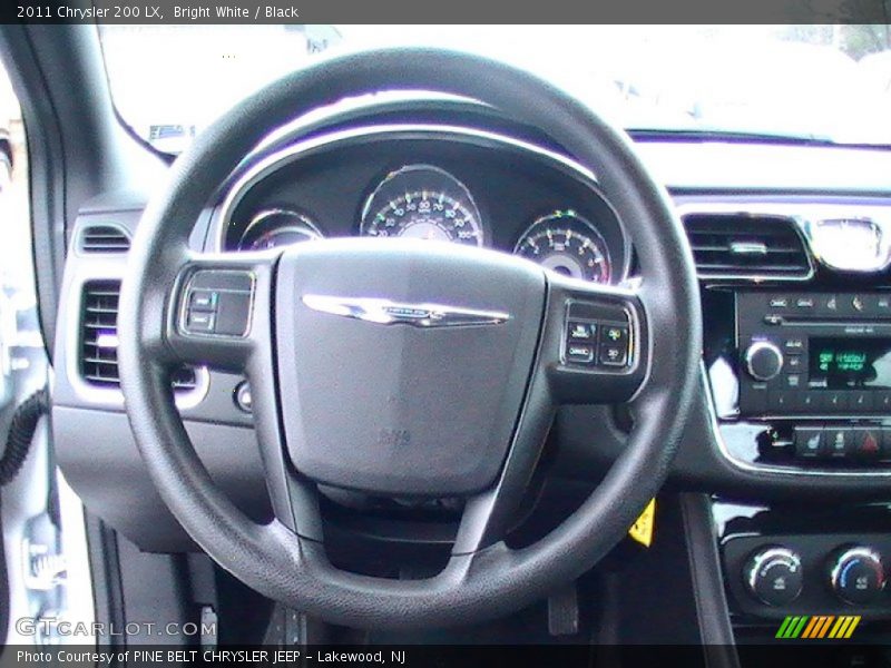 Bright White / Black 2011 Chrysler 200 LX