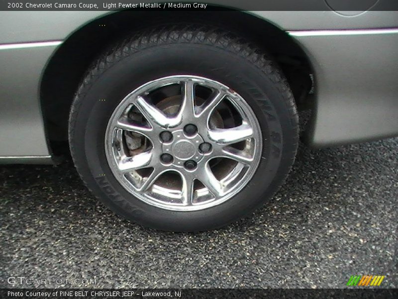 Light Pewter Metallic / Medium Gray 2002 Chevrolet Camaro Coupe