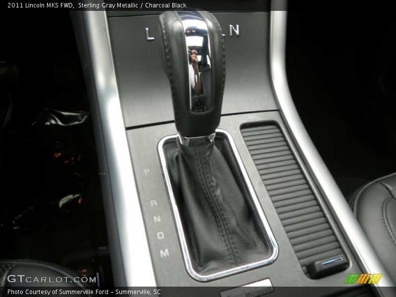 Sterling Gray Metallic / Charcoal Black 2011 Lincoln MKS FWD