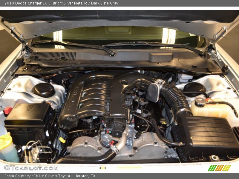 Bright Silver Metallic / Dark Slate Gray 2010 Dodge Charger SXT