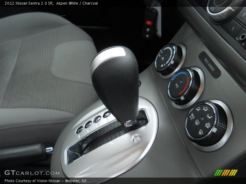Aspen White / Charcoal 2012 Nissan Sentra 2.0 SR