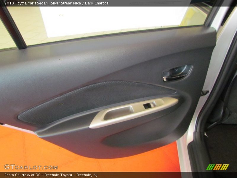 Silver Streak Mica / Dark Charcoal 2010 Toyota Yaris Sedan