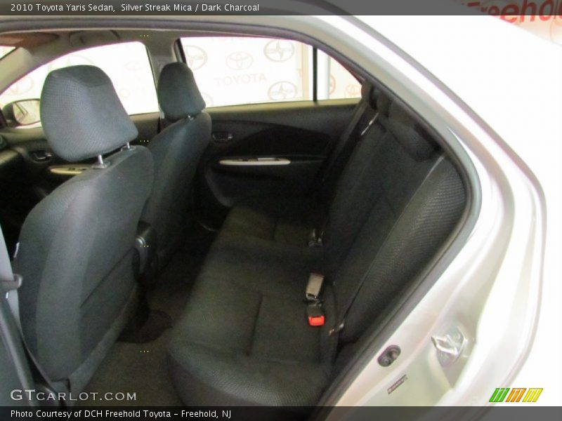 Silver Streak Mica / Dark Charcoal 2010 Toyota Yaris Sedan