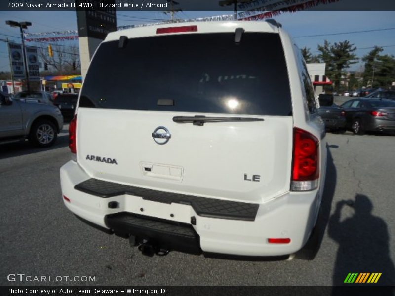 Blizzard White / Almond 2009 Nissan Armada LE 4WD