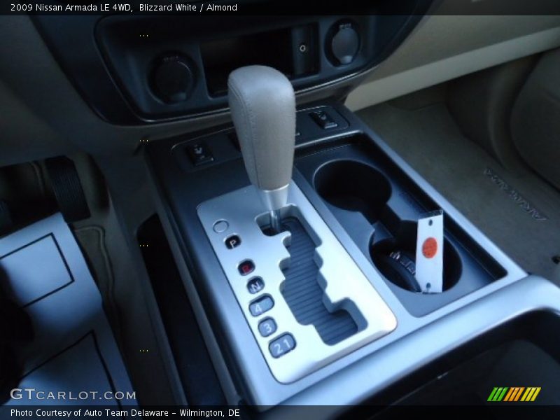 Blizzard White / Almond 2009 Nissan Armada LE 4WD