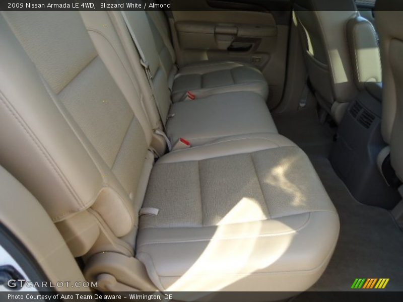 Blizzard White / Almond 2009 Nissan Armada LE 4WD