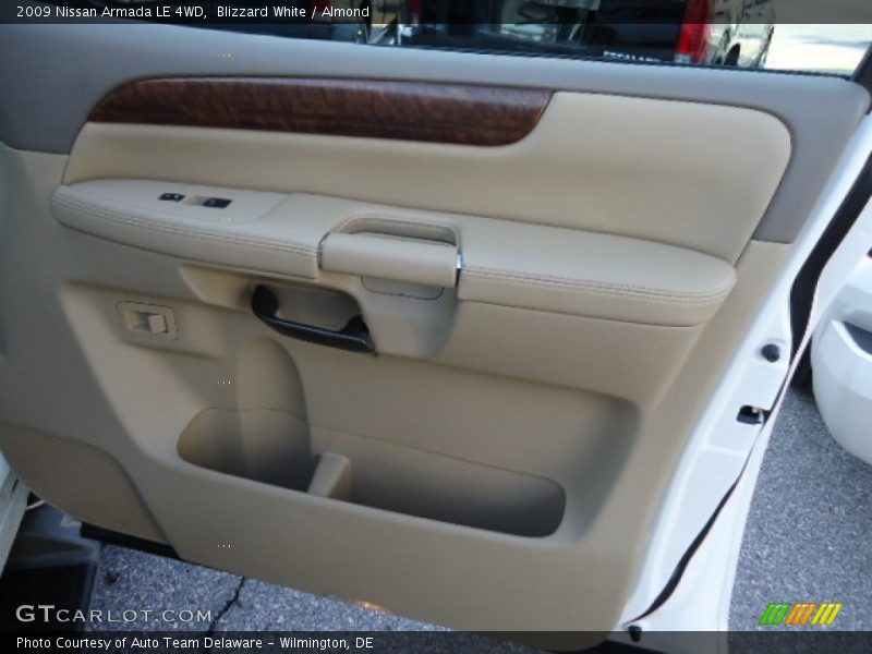Blizzard White / Almond 2009 Nissan Armada LE 4WD
