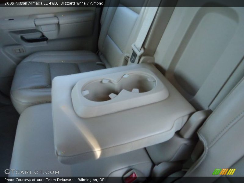 Blizzard White / Almond 2009 Nissan Armada LE 4WD