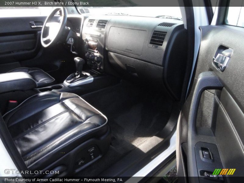 Birch White / Ebony Black 2007 Hummer H3 X