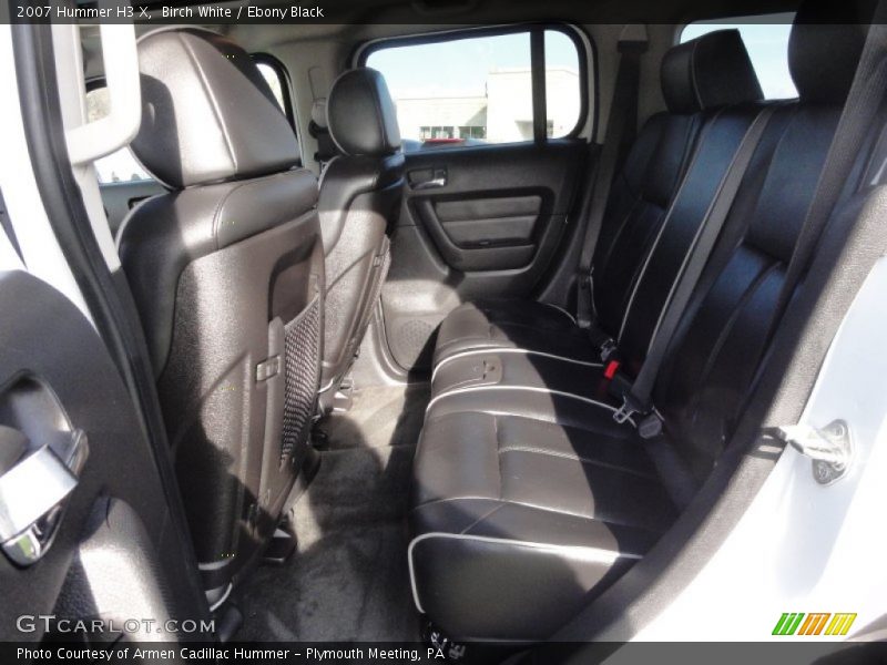 Birch White / Ebony Black 2007 Hummer H3 X