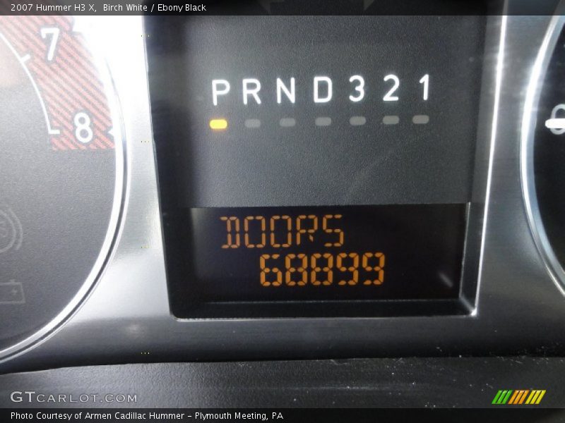 Birch White / Ebony Black 2007 Hummer H3 X